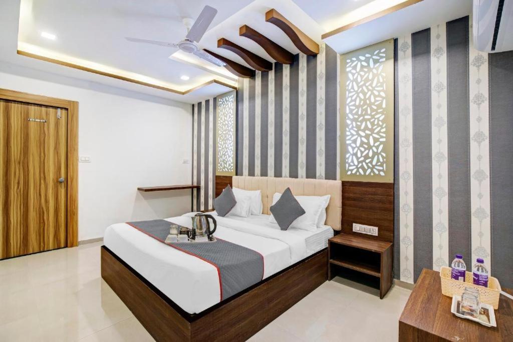 Hotel Nilkanth Inn Halol Экстерьер фото